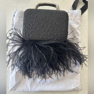 NEW 16ARLINGTON RALPHIE FEATHER-TRIMMED OSTRICH-EFFECT LEATHER BAG IN BLACK $560